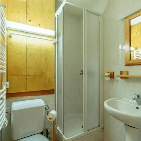 Apartment 3 Pers Avec Terrasse, Pres Des Pistes, Animaux Acceptes - Fr-1-353-6